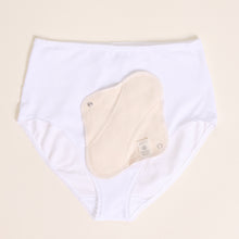 Load image into Gallery viewer, Organic Pantyliner Plus