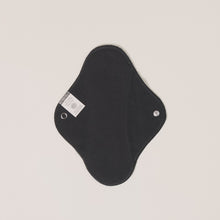 Load and play video in Gallery viewer, Organic Pantyliner Plus
